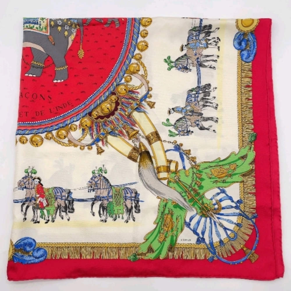 SALE! Authentic Hermes Carre 90 Caparacon Vtg Red/Multicolor Silk Scarf W Box - Picture 9 of 11